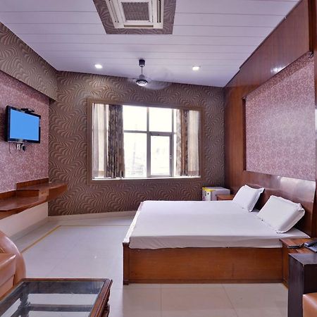 Rc Inn Sirsa Exterior photo